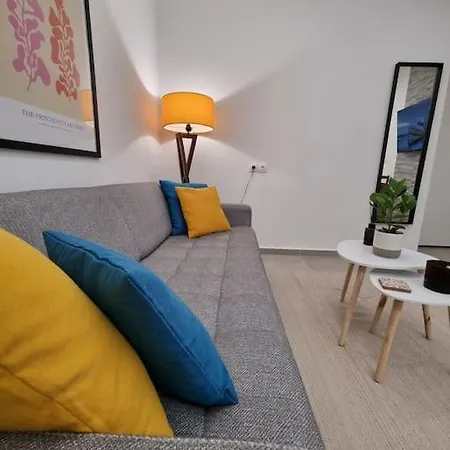 Stunning 62sqm Renovated Retreat! * Athens