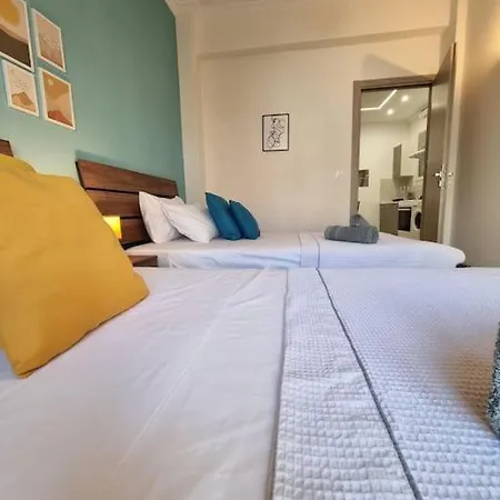 Stunning 62sqm Renovated Retreat! Athens